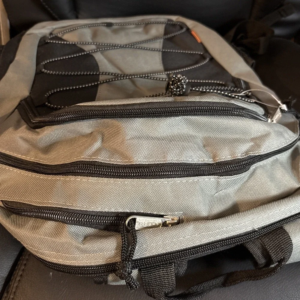 K-Cliffs Student Backpack Gray/Black‎ NWT
